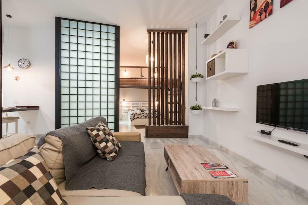 Design Apartment In The City Center Málaga Buitenkant foto