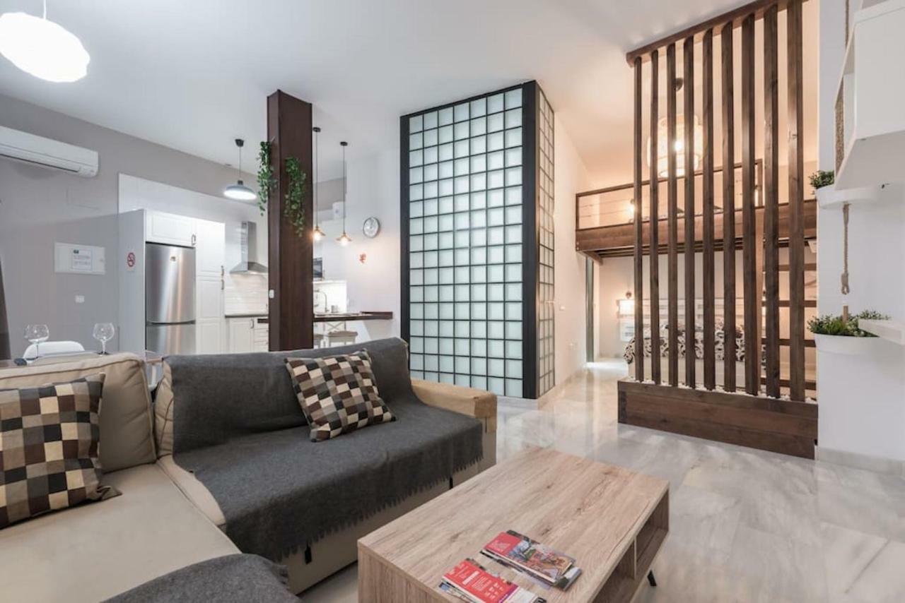 Design Apartment In The City Center Málaga Buitenkant foto